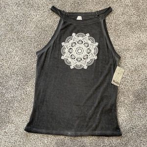 🛍NWT High Neck Tank Top